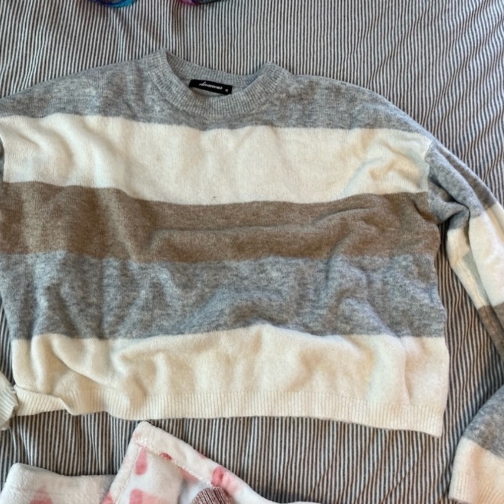 Olivaceous boutique sweater